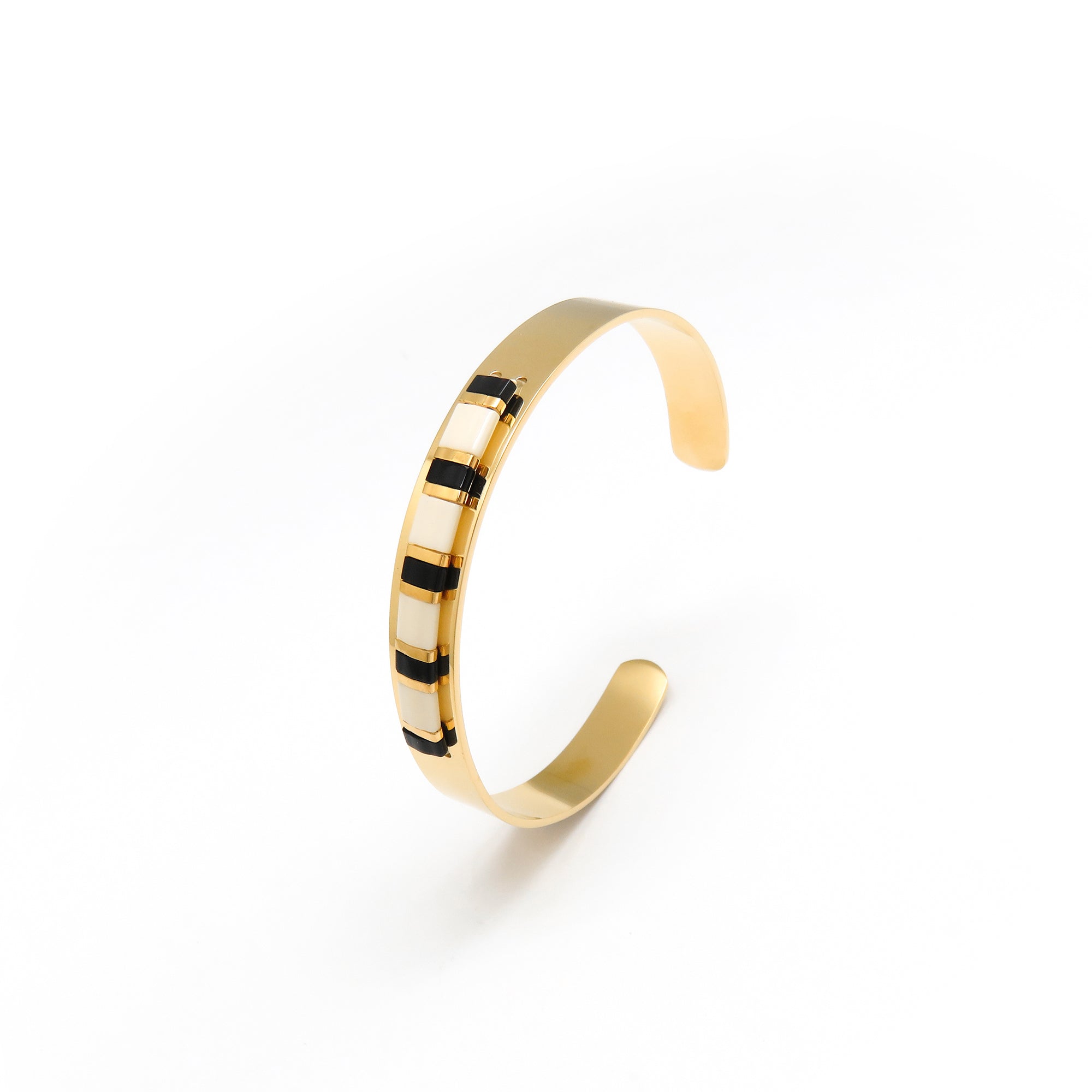 Amuthro Armreif Gold