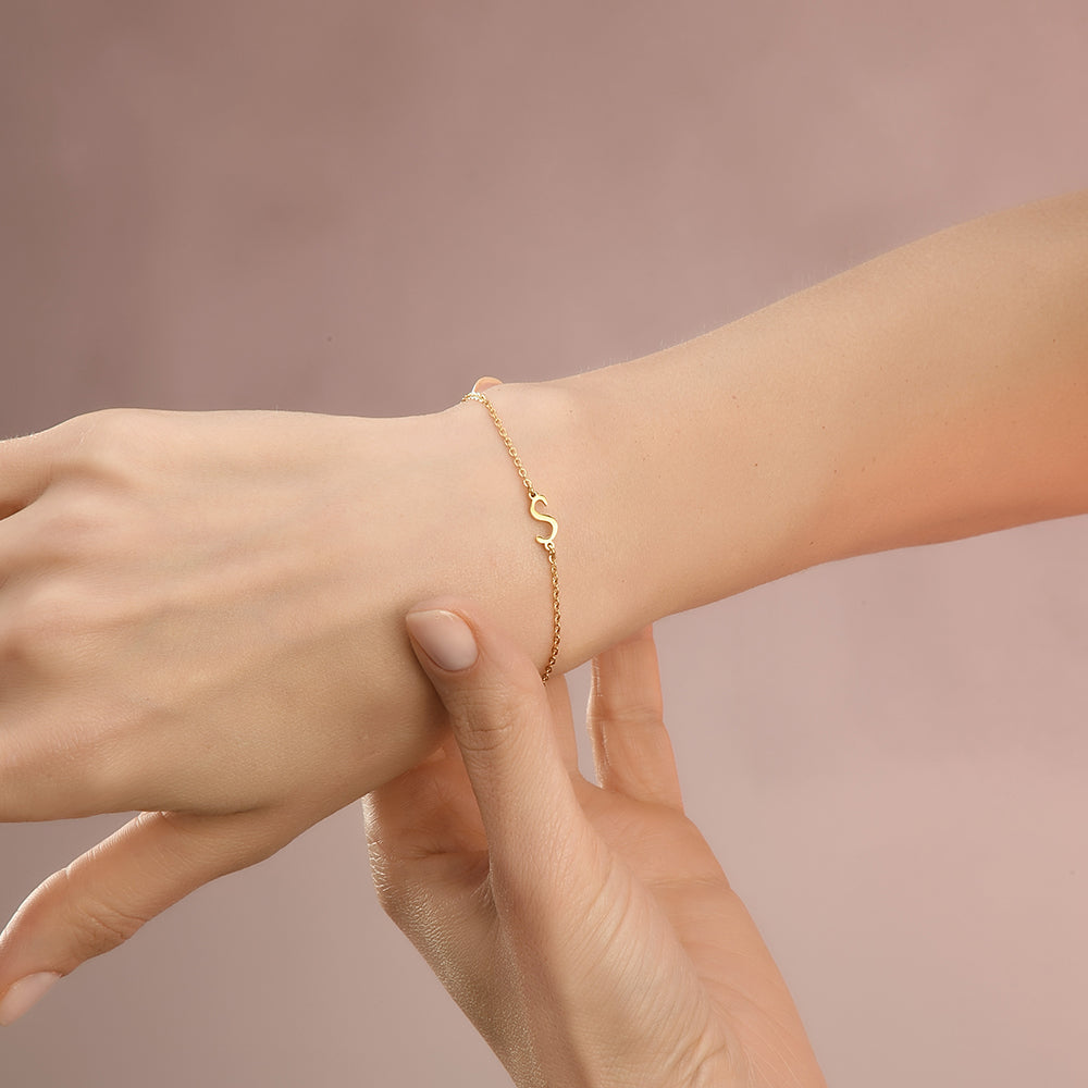 Pfer Letter-S Armband Gold