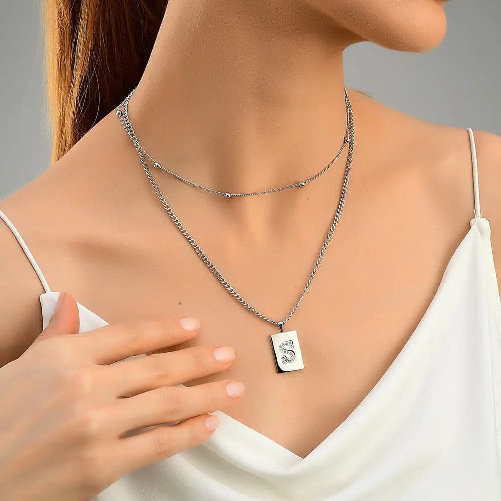 Sero Letter-S Halskette Weiß