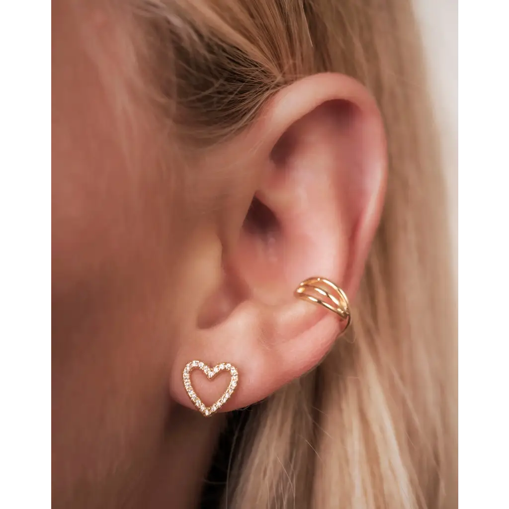 Wave ear cuff