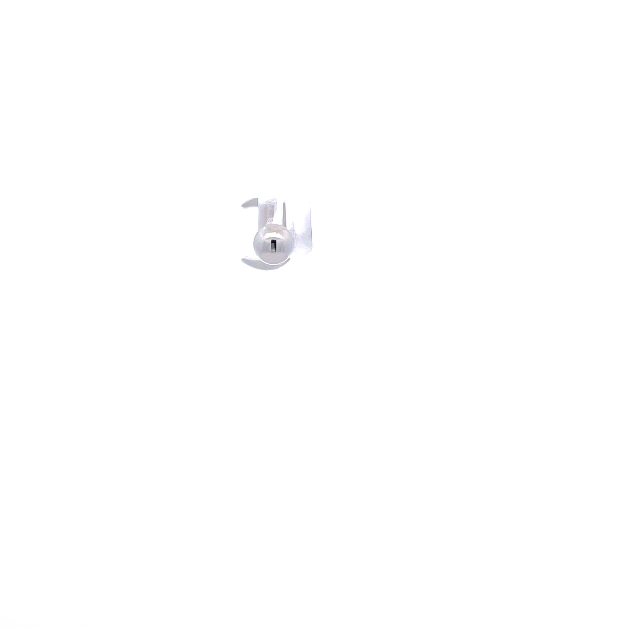 Secils Piercing Weiß