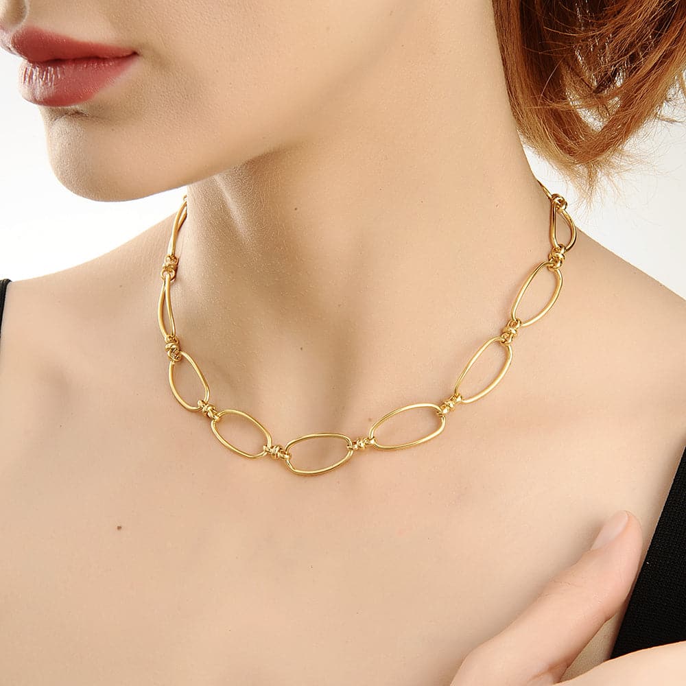 Inutiv Halskette Gold