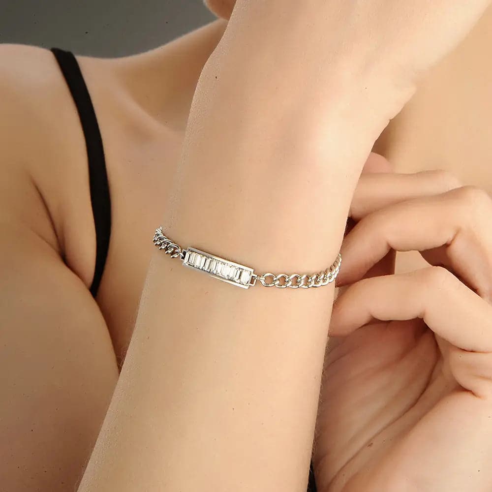 Bryhtn Armband Weiß