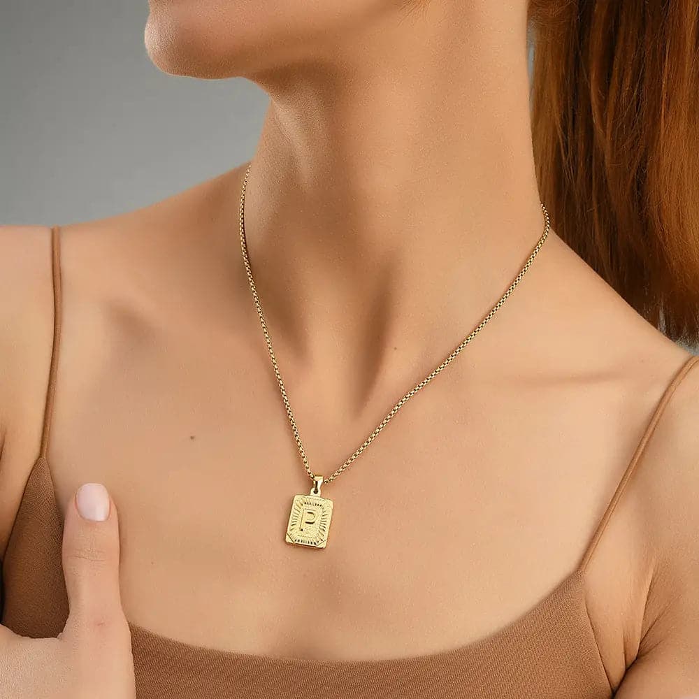 Lost Letter-P Halskette Gold