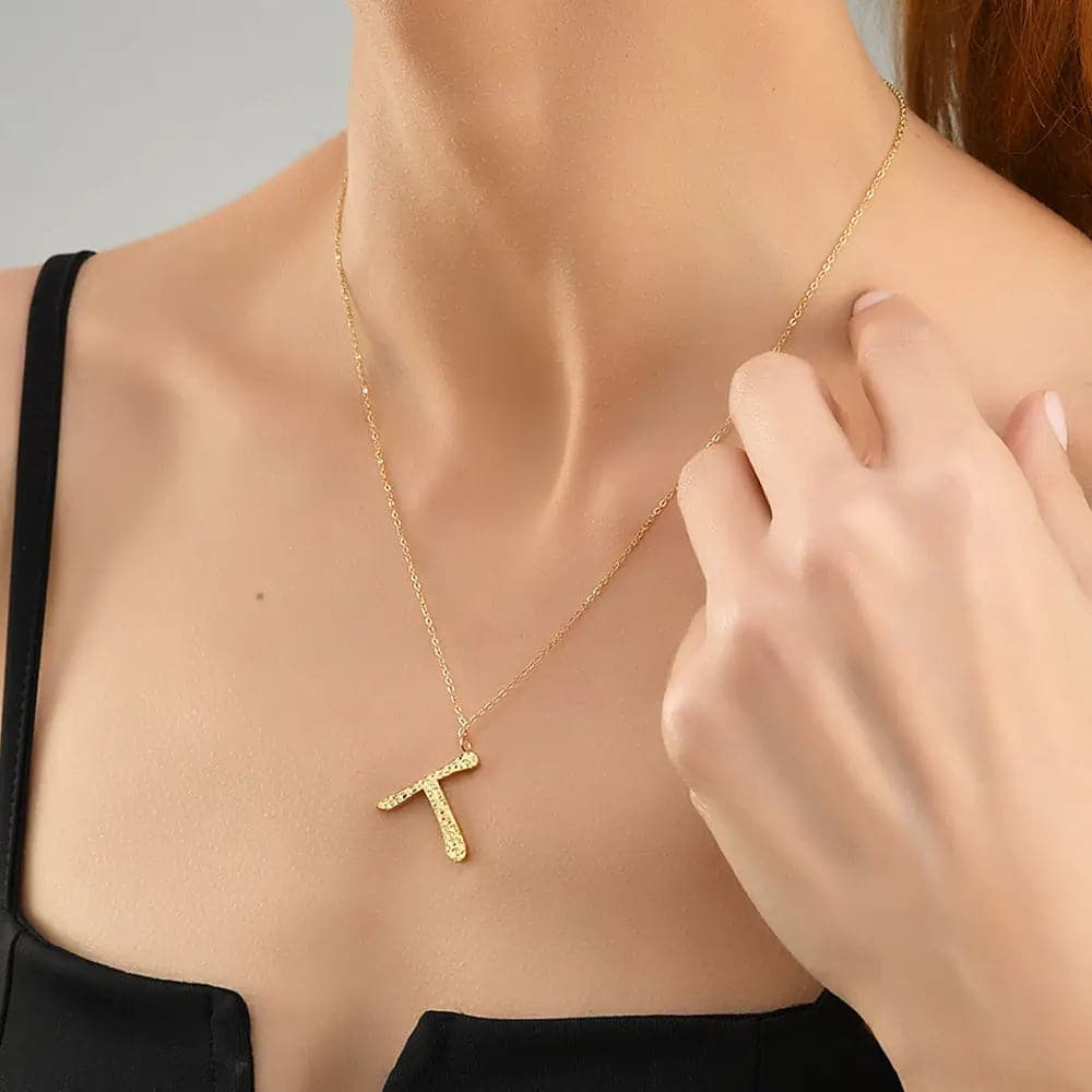 Ropi Letter-T Halskette Gold