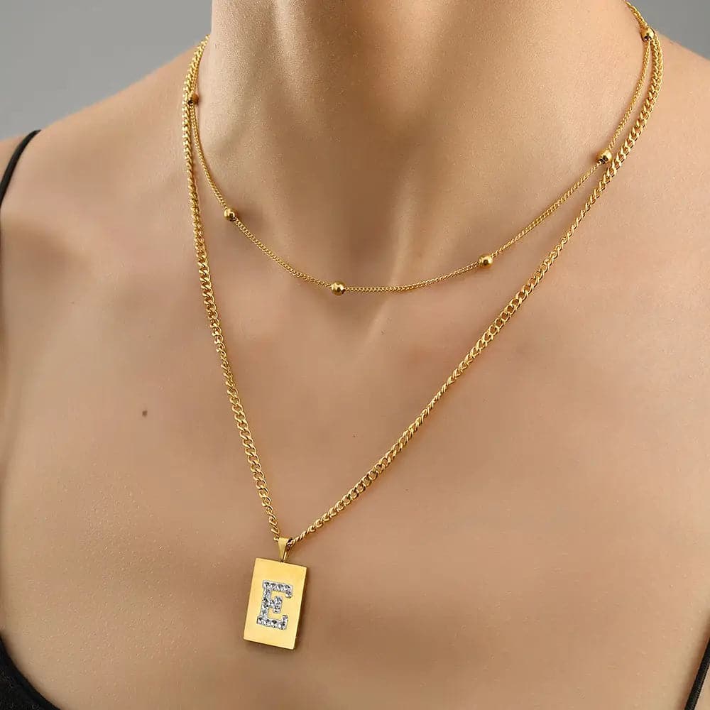 Sero Letter-E Halskette Gold