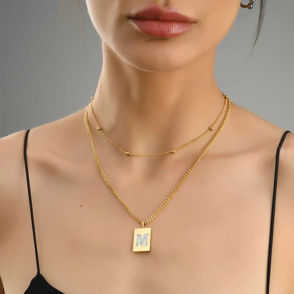 Sero Letter-M Halskette Gold