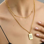Sero Letter-R Halskette Gold