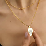 Sero Letter-W Halskette Gold