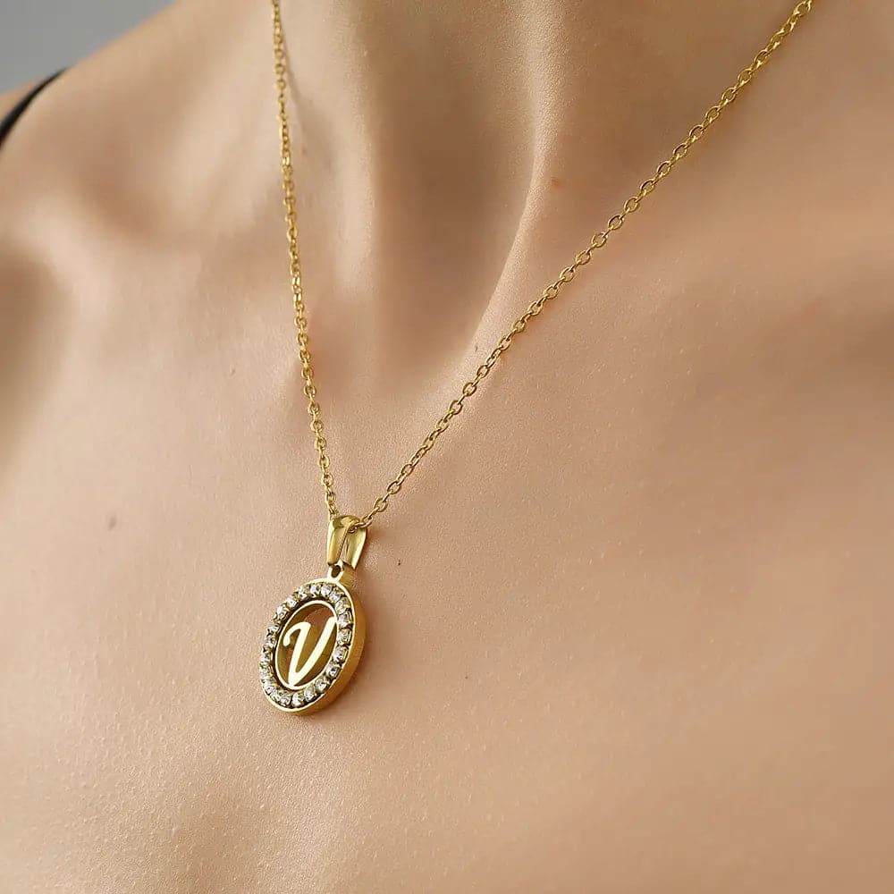 Soyel Letter-V Halskette Gold
